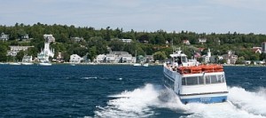 Sheplers-Ferry-To-Mackinac-Island-from-Mackinaw-City-or-from-St-Ignace