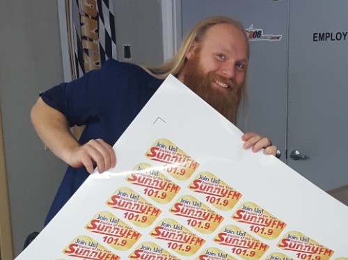 Sunny Stickers! Come and Get ‘Em at the Boat Show